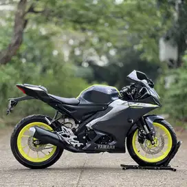 YAMAHA YZF R15 V4 GREY 2023 KM 175 PERAK PAJAK HIDUP NO MINUS