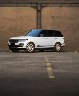 2014 Range Rover Vogue 3.0 HSE Fuji White