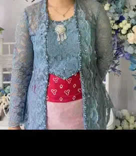 kebaya satu set dengan androk dengan kemben dan daleman kebayanya