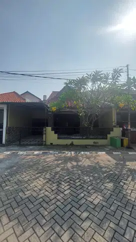 Rumah Bagus Babatan Pratama Wiyung Surabaya