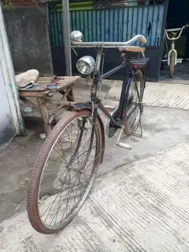 JUAL CEPAT DARI PADA TIDAK TERPAKAI