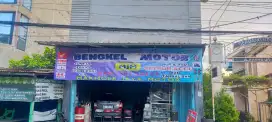 Cari Mekanik dan Asisten Mekanik