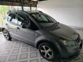 Suzuki X over SX4 matic 2011
