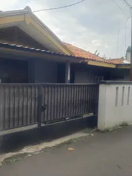 Rumah di Jatibening,di jual murah
