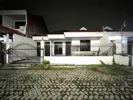 Rumah Klampis Semolo Timur Sukolilo Surabaya Timur