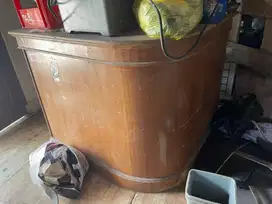 Meja Kasir Bentuk L