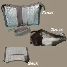 Les Catino Shoulder Bag