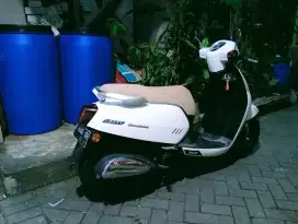 Benelli Panarea 125 Fi Low KM 4 rb Top Condition
