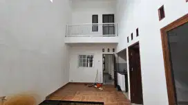 Rumah Luas di Sentul