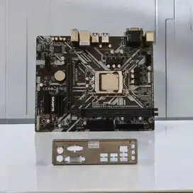 Paketan motherboard gigabyte B360M + processor i5 gen 8