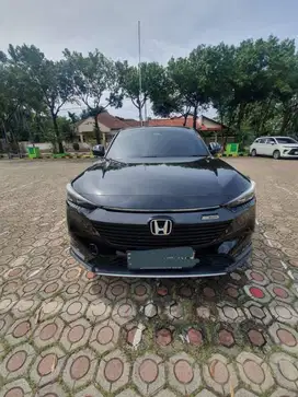 HONDA HRV TYPE SE TAHUN 2023 WARNA HITAM BODY MULUS HARGA NEGO