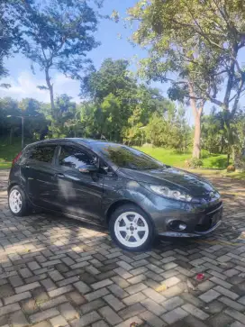 Ford Fiesta 2011 ' AT Istimewa, Simpanan