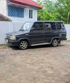 Kijang grand extra 96