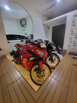 Kawasaki Ninja 250 FI 2016 Merah Pajak Panjang Good Condition
