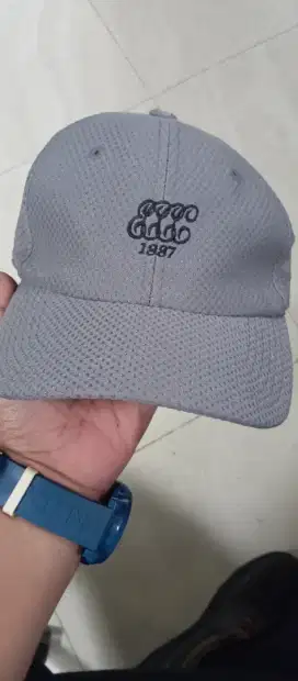 Yaow topi vintage fitted