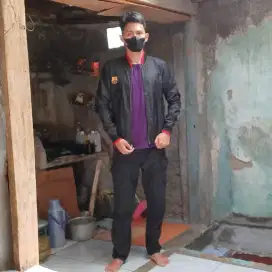 Di jual ae: Jaket dan sweater dapat bonus