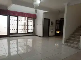 TERMURAH PERUMAHAN GRAHA FAMILI 2 LANTAI KAMAR BANYAK DEKAT TOL WIYUNG