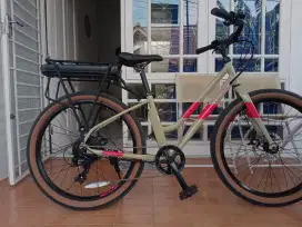 Sepeda EBike Polygon KALOSI Cruse