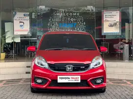 Harga Cash nego Kredit bisa dibantu.. Honda Brio 1.2 RS CVT 2017