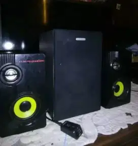 Speaker Aktif CREATIVE 2.1 normal