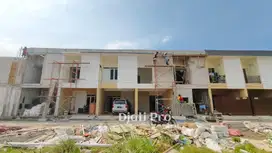 Ready Unit, Rumah Cluster 2 Lantai Di Perum. Bumi Wonorejo Asri SBY