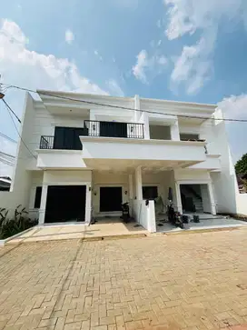 Rumah siap huni DP 0% lokasi 10 menit ke stasiun depok