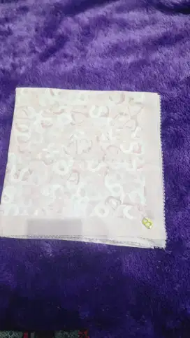 Preloved Button scarf