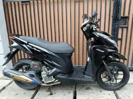Dijual Honda Vario super old 125 thn 2013 full modif hedon. Plat B dki
