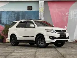 TOYOTA FORTUNER TRD SPORTIVO BENSIN 2.7 2015 TT DAKAR 2014 VGT