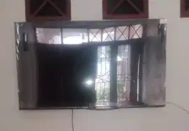 Jual TV SHARP BEKAS SEPERTI BARU
