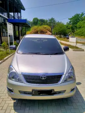 Kijang Innova tahun lalu