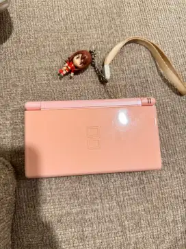 NITENDO DS LITE