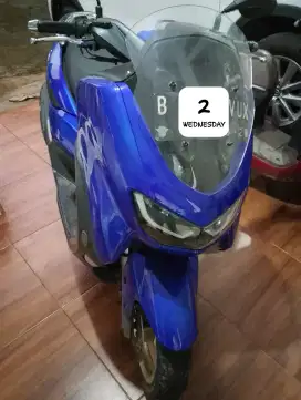 Utamakan membaca ya mamen !