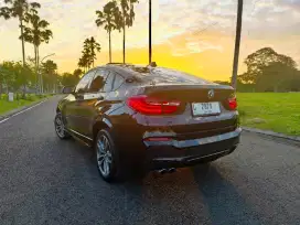 BMW X4 xDrive28i M-Sport, Coupe SUV AWD, Low Odo 15rb, Harga CASH