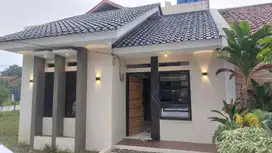 Rumah Sewa mezannine cakep dan murah lokasi enak