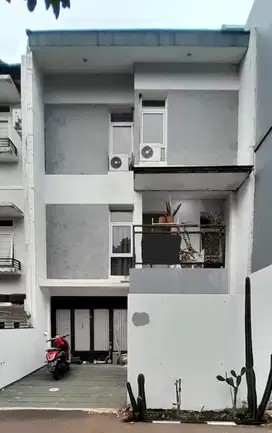 Rumah di Panorama Bukit Cinere Tangerang selatan