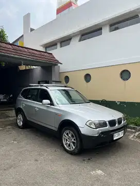 BMW X3 E83 2.5i A/T 2004