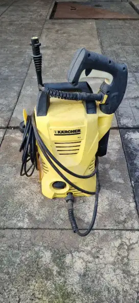 Alat cuci mobil Karcher K2 jet washer