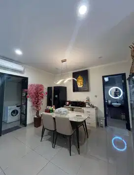 Dijual Rumah 2 Lantai Full Renovasi Carson Gading Serpong BSD City