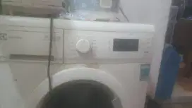 Jual msn cuci seken merk electrolux front loader 7kg