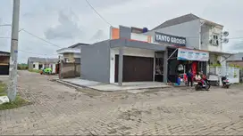 RUKO CHRYSANT RESIDENCE BLOK AA 29, STRATEGIS, LUAS, RAMAI