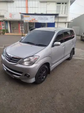 Toyota Avanza 2011 Bensin