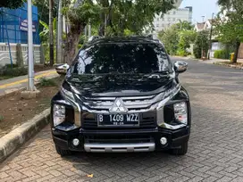 Mitsubishi Xpander Cross Premium