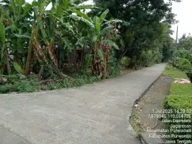Jual tanah dpt dua muka dekat jln Daendeles
