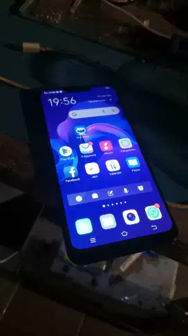 Vivo v9 fam 4/64