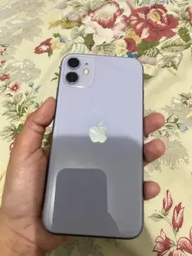 iPhone 11 64GB Ungu – Fullset, Second Inter, Normal