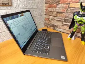 Lenovo Thinkbook.  Intel Core i5 gen 10, ram 8GB DDR4, SSD 512 GB Nvme