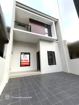 DIJUAL RUMAH BARU 2 LANTAI DI REGENCY MELATI MAS SERPONG