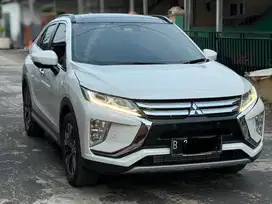 MEWAH MURAH ECLIPSE CROSS ULTIMATE 1.5 Turbo matic 2019 Dp 15 jt