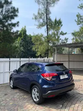 Honda HRV E CVT 2015 Low KM Bogor